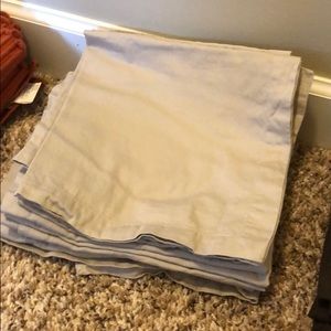 10 Crate and Barrel napkins